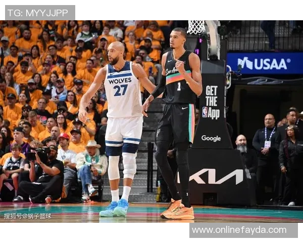 尼昂回顾文班未签顶薪却已跻身NBA前列的讨论时刻